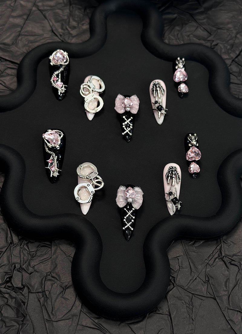 Edgy & Chic Almond Handmade Press-On Nails with Gothic Elegance NF084